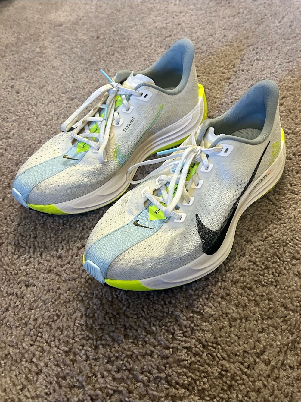 Nike Pegasus Plus Sail Black Pale Ivory Volt Road Running Shoes Men’s Size 9